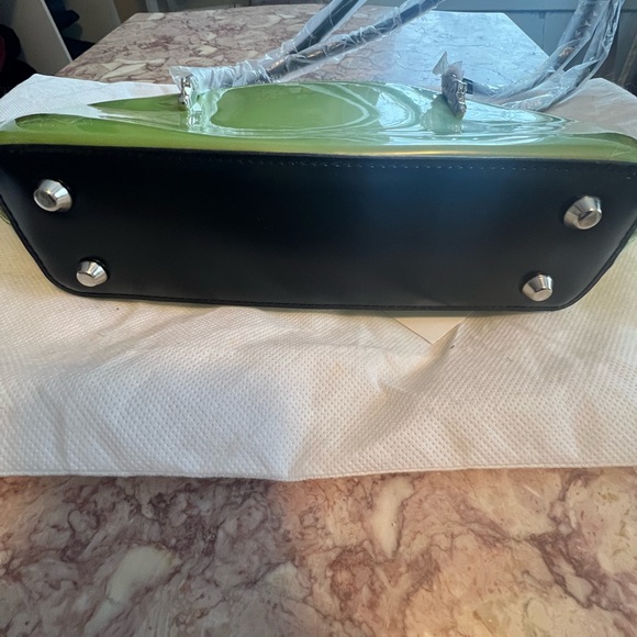 New Beijo Over the Moon Apple Green Purse Handbag Shoulder Bag - Picture 4 of 7